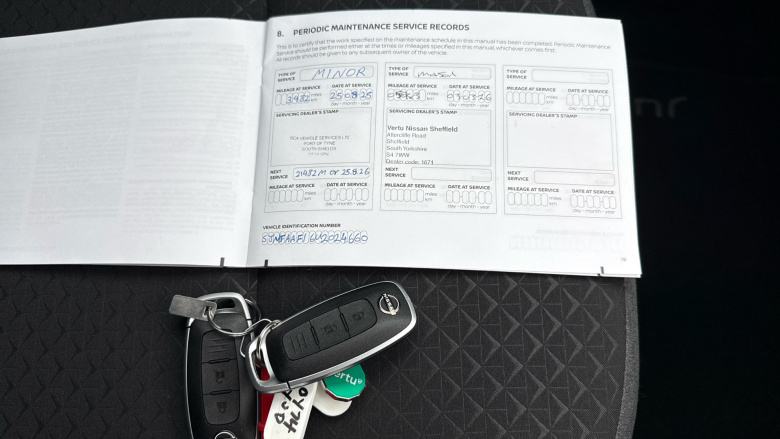 Nissan Juke 1.0 DiG-T N-Connecta 5dr DCT Petrol Hatchback